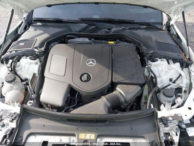 W1KAF4GB8PR106497 Mercedes-Benz C 300 Sedan