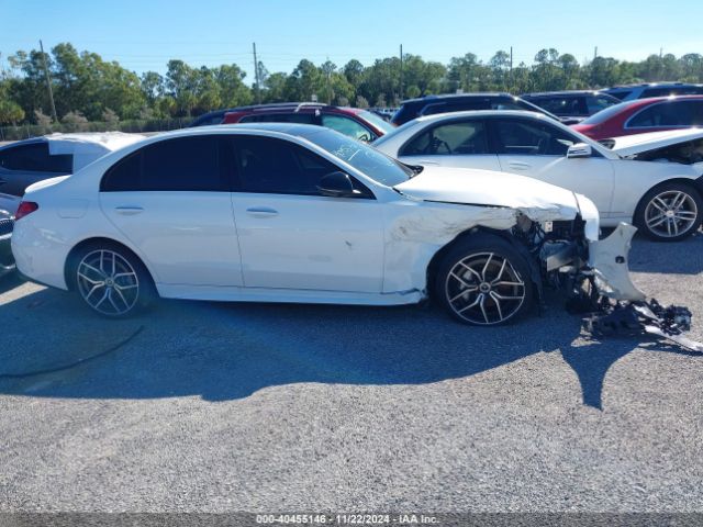 W1KAF4GB8PR106497 Mercedes-Benz C 300 Sedan