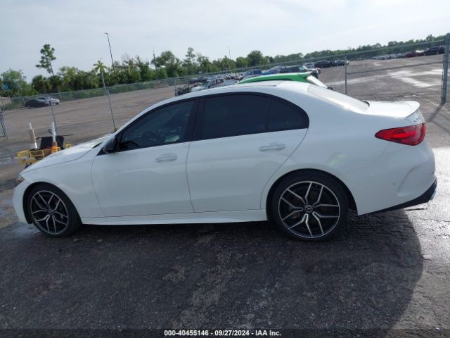 W1KAF4GB8PR106497 Mercedes-Benz C 300 Sedan