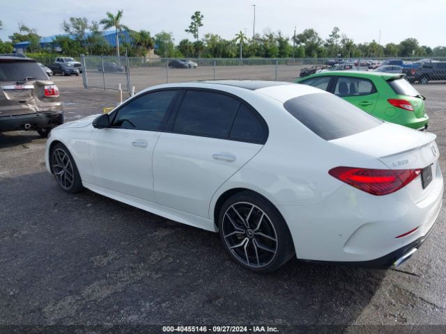 W1KAF4GB8PR106497 Mercedes-Benz C 300 Sedan