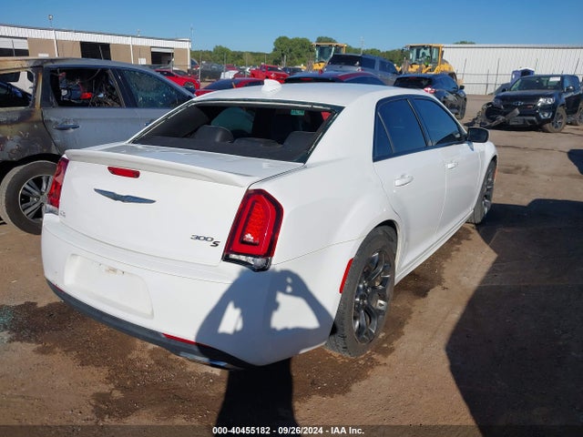 Chrysler 300 300s 2015 2C3CCABT2FH739428 Image 4