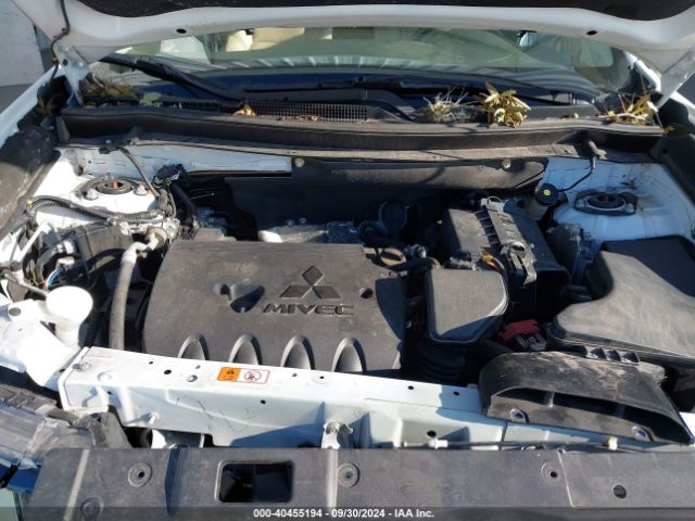 JA4AD3A30KZ023354 Mitsubishi Outlander Sel