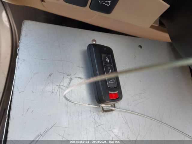 JA4AD3A30KZ023354 Mitsubishi Outlander Sel