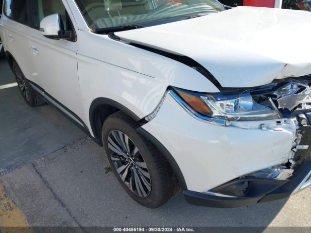 JA4AD3A30KZ023354 Mitsubishi Outlander Sel