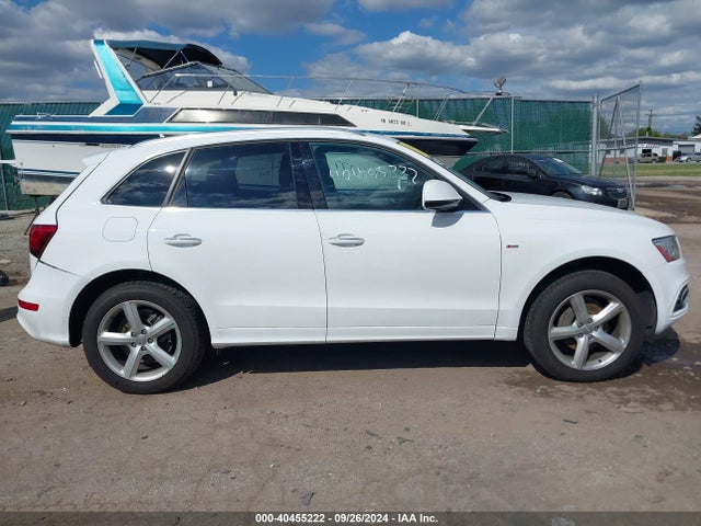 Audi Q5 2.0t Premium 2017 WA1M2AFP7HA080225 Image 13