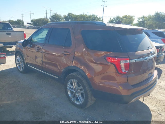 Ford EXPLORER XLT 2017 1FM5K7D85HGD85790 Image 3