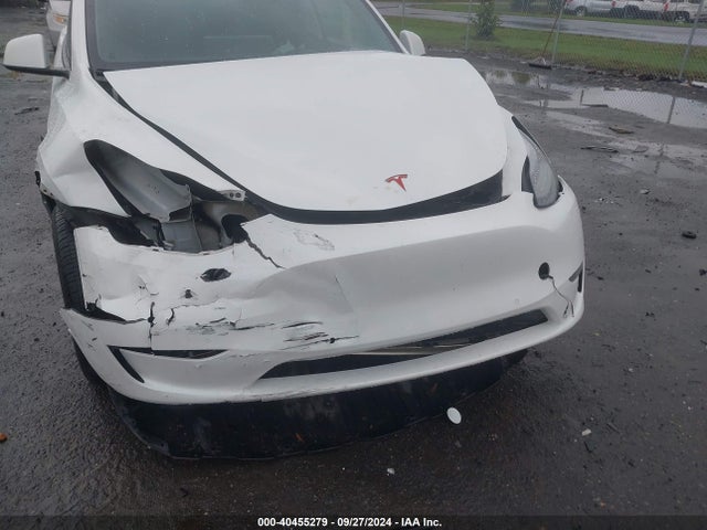 2021 TESLA MODEL Y 5YJYGDEEXMF076973 Photo 5