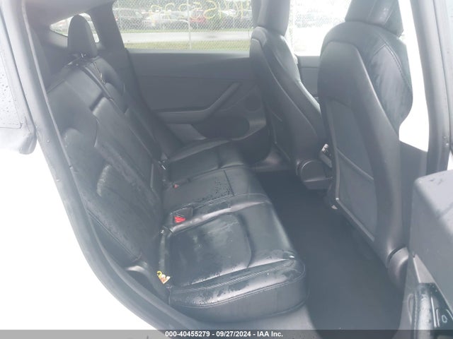 2021 TESLA MODEL Y 5YJYGDEEXMF076973 Photo 7