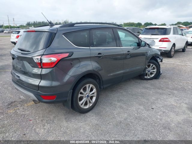 1FMCU0GD8JUB97533 Ford ESCAPE SE