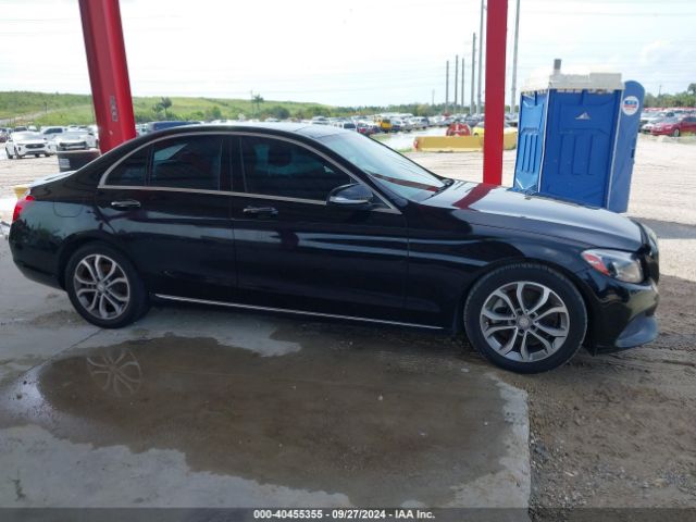 55SWF4JB0FU064449 Mercedes-Benz C 300 Luxury/sport