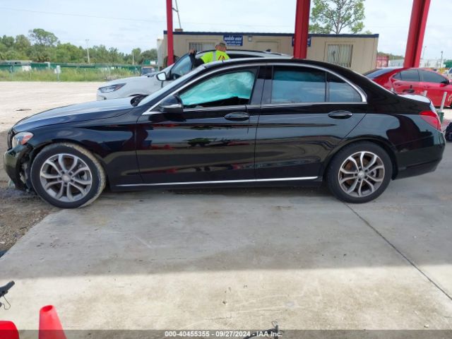 55SWF4JB0FU064449 Mercedes-Benz C 300 Luxury/sport