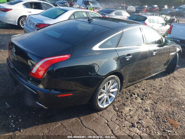 2013 JAGUAR XJ SAJWA1C73D8V41980 Photo 3