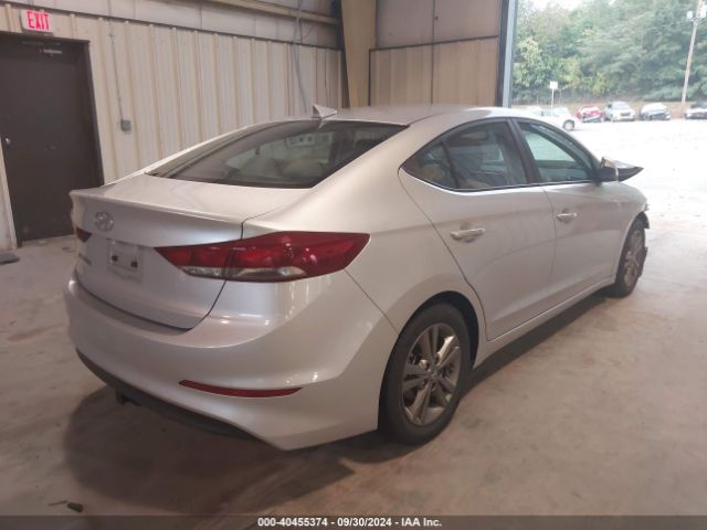 5NPD84LF4JH220778 Hyundai ELANTRA SEL