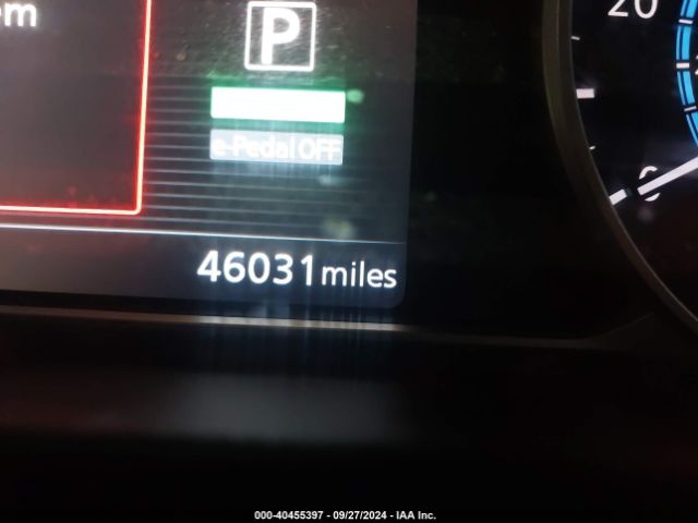 1N4AZ1CP5KC303369 Nissan Leaf Sl