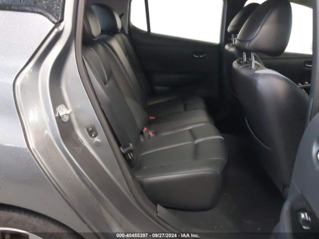 1N4AZ1CP5KC303369 Nissan Leaf Sl