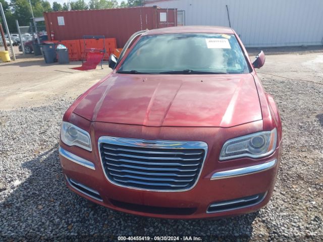 2C3CCAAG9EH138519 Chrysler 300