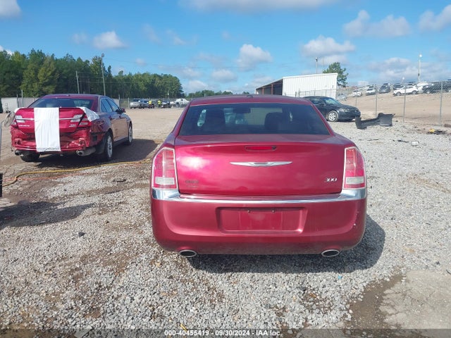 Chrysler 300 2014 2C3CCAAG9EH138519 Image 16
