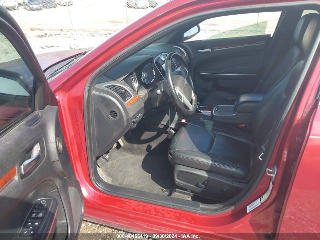 Chrysler 300 2014 2C3CCAAG9EH138519 Image 5