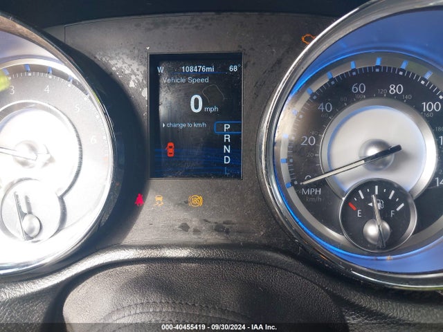 Chrysler 300 2014 2C3CCAAG9EH138519 Image 7
