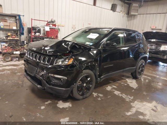 3C4NJDBB1KT767600 Jeep Compass Latitude 4x4