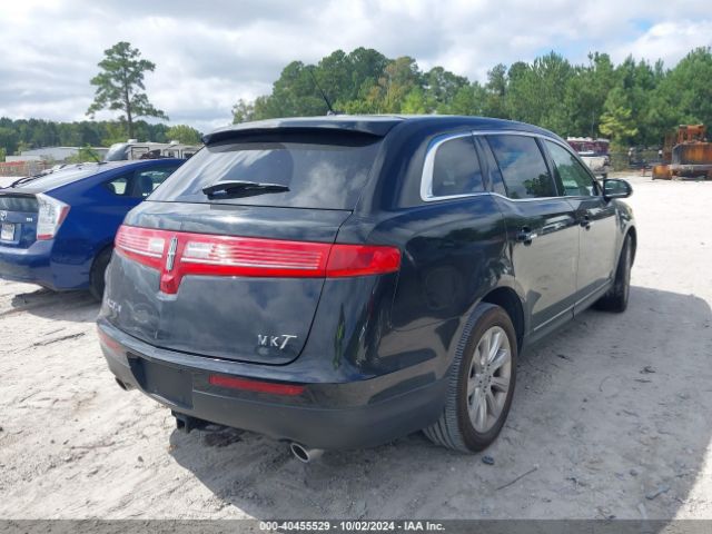 2LMHJ5FK4FBL02016 Lincoln MKT