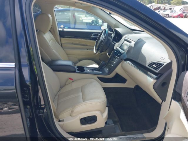 2LMHJ5FK4FBL02016 Lincoln MKT