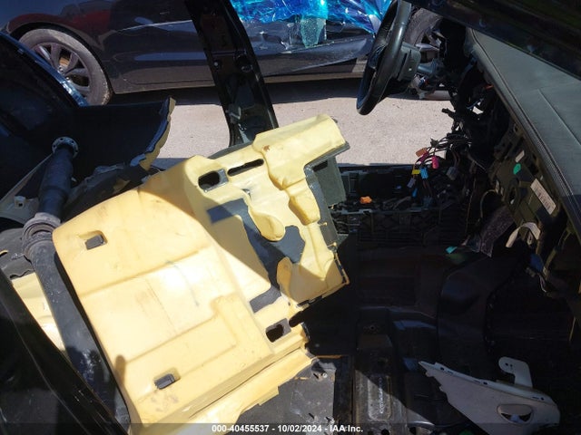 2013 JAGUAR XF SAJWA0HP5DMS93693 Photo 4