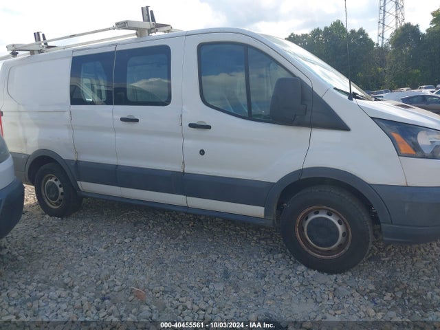 Ford Transit-150 2017 1FTYE1ZM4HKA84677 Image 13