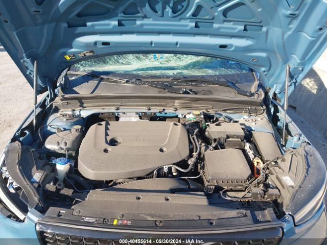 YV4L12ULXP2962358 Volvo Xc40 B5 Plus Dark Theme