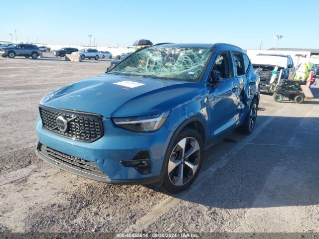 YV4L12ULXP2962358 Volvo Xc40 B5 Plus Dark Theme