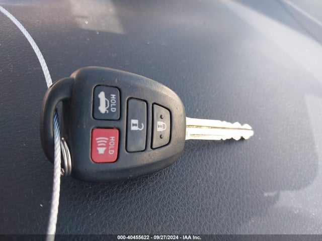 Toyota COROLLA LE 2019 5YFBURHE0KP907888 Image 11