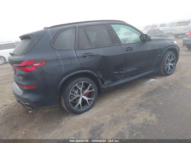 5UX33EU0XS9W63729 BMW X5 M60i