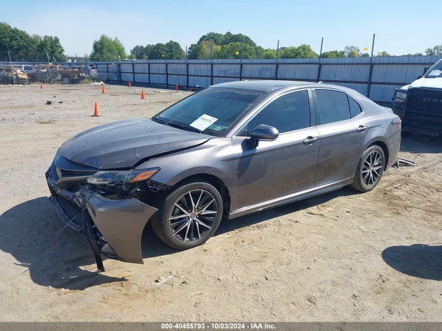 Toyota CAMRY SE 2023 4T1T11AKXPU748348 Image 2