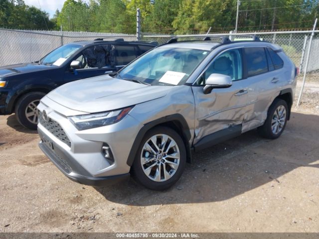 2T3C1RFV3PW280715 Toyota Rav4 Xle Premium