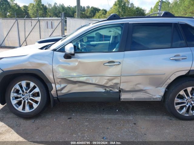 2T3C1RFV3PW280715 Toyota Rav4 Xle Premium