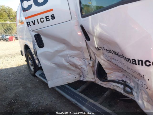 1GTW7AFP0N1147890 GMC Savana Cargo Rwd 2500 Regular Wheelbase Work Van