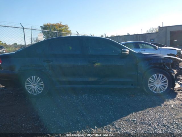 1VWAP7A39EC021451 Volkswagen Passat 2.5l S