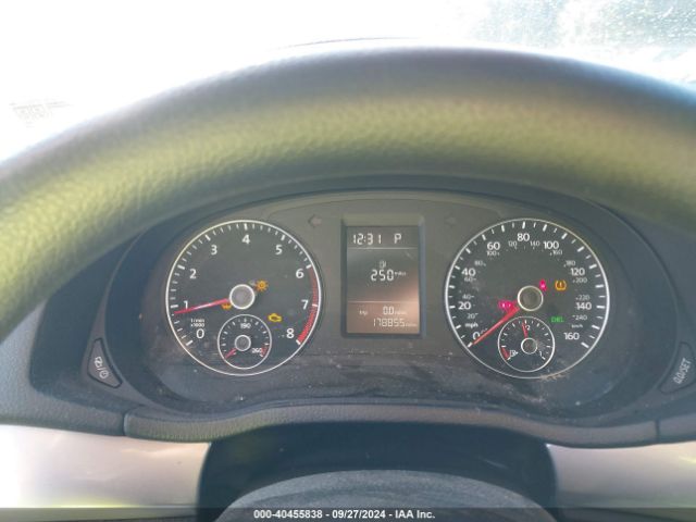 1VWAP7A39EC021451 Volkswagen Passat 2.5l S