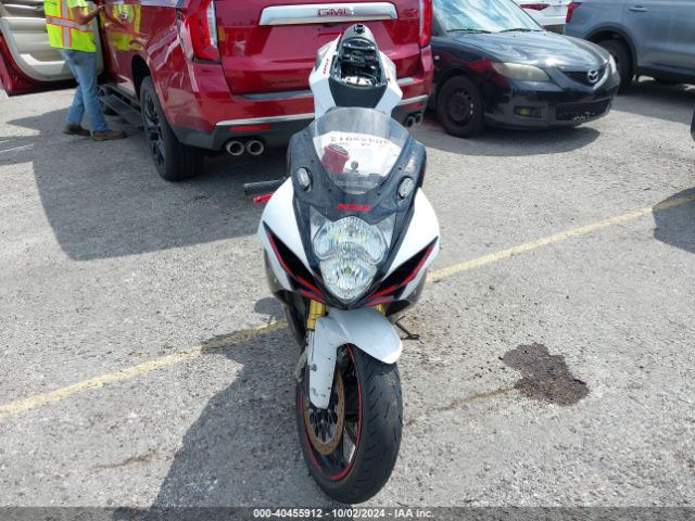2019 SUZUKI GSX-R750 JS1GR7MA7K7101198 Photo 4