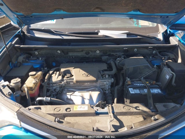 Toyota Rav4 Xle 2017 JTMRFREV3HD204262 Image 10