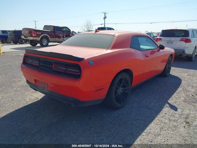 Dodge Challenger Sxt 2018 2C3CDZAG3JH204682 Image 4