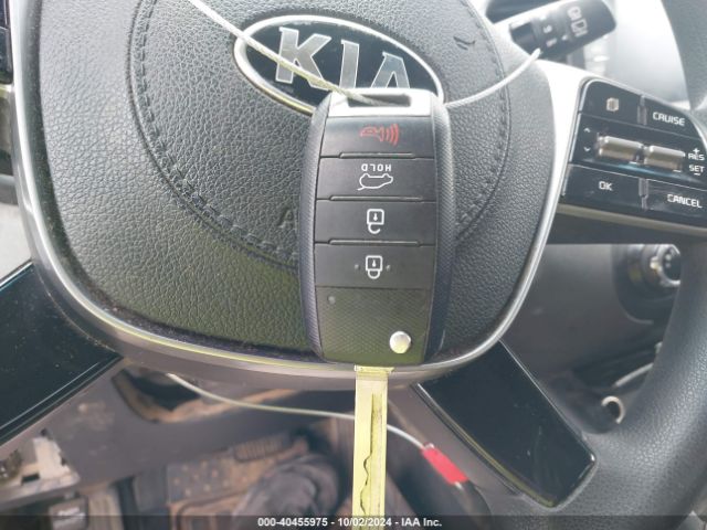5XYPG4A3XKG513666 KIA Sorento 2.4l Lx
