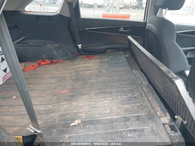 5XYPG4A3XKG513666 KIA Sorento 2.4l Lx