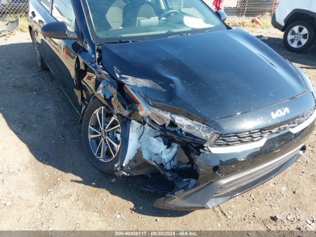 3KPF24ADXRE783054 KIA Forte Lxs