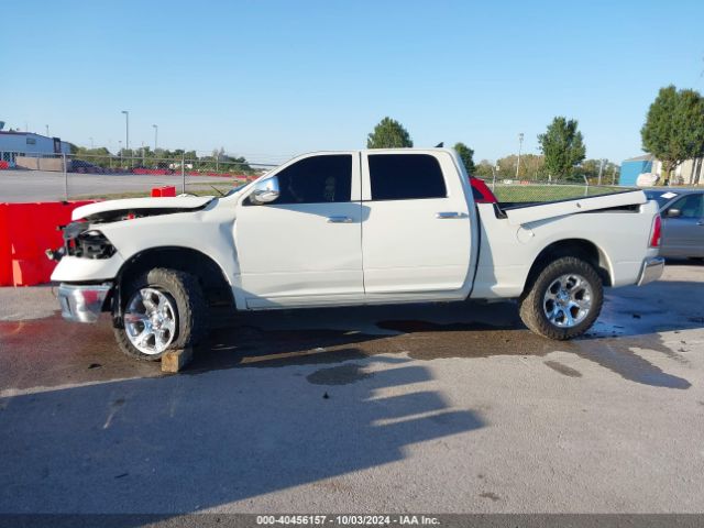 1C6RR7VT5HS854742 RAM 1500 Laramie  4x4 6'4 Box