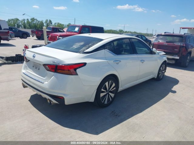 1N4BL4DVXKC139251 Nissan Altima 2.5 Sv