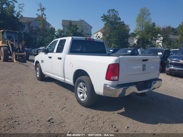 1C6RR6FG2KS503337 RAM 1500 Classic Tradesman Quad Cab 4x2 6'4 Box