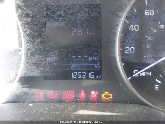5NPD74LF6JH235401 Hyundai ELANTRA SE