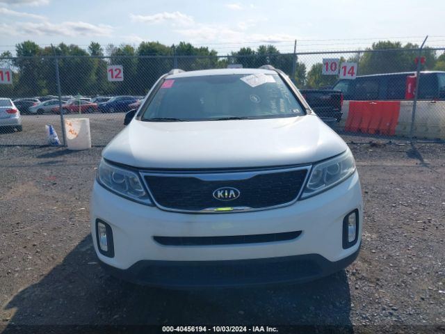 5XYKUDA72FG624692 KIA Sorento Ex V6