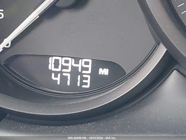 WP1AG2A52PLB37583 Porsche MACAN S